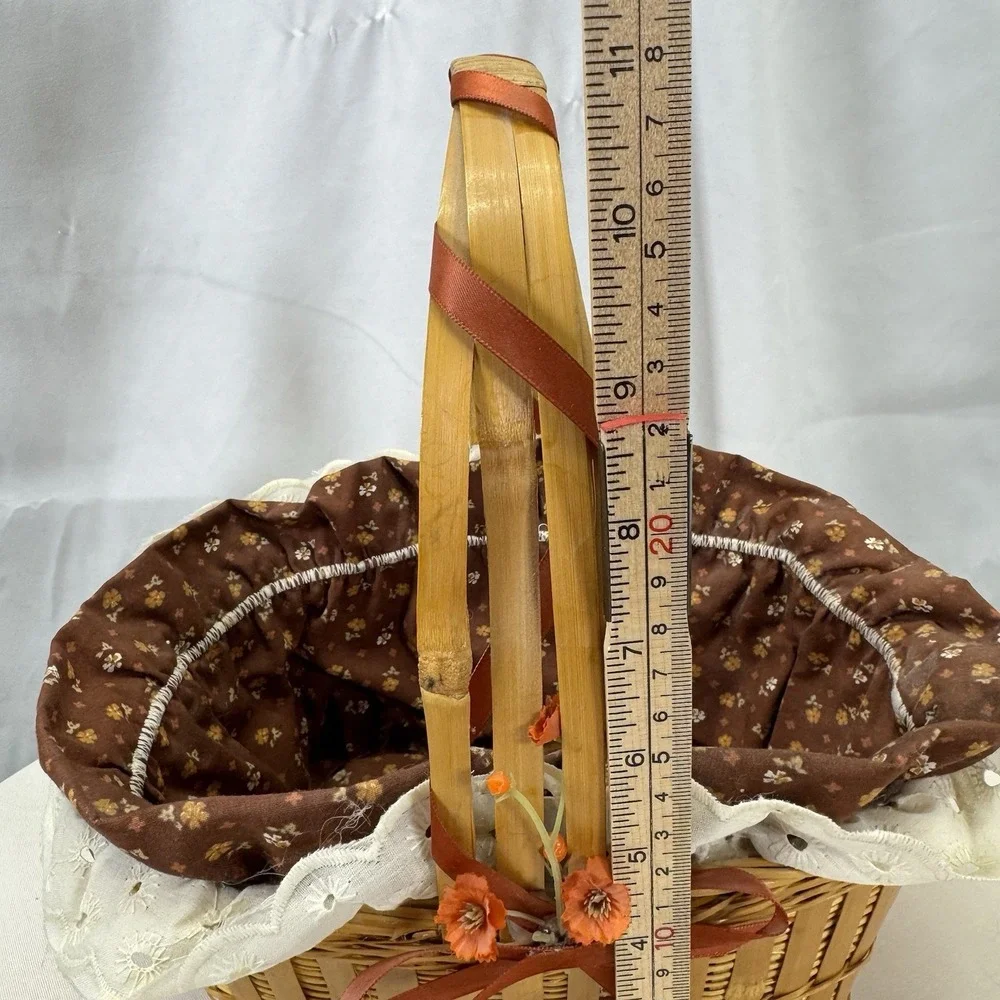 Vintage‎ Basket With Brown Floral Liner